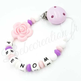 Attache tétine Fleur Parme en silicone